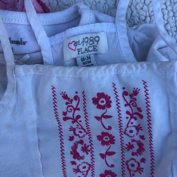 Bundle of 6 tops for an 18 month old - Picture 2 of 7